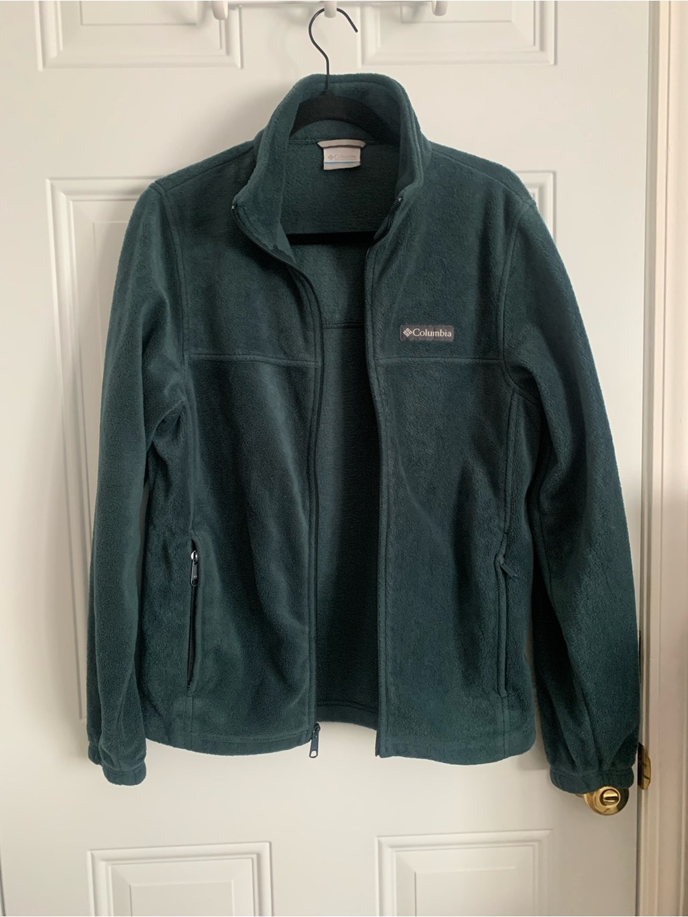 Columbia sweater